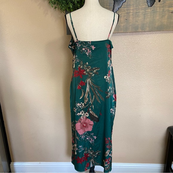 NWOT Lulus Remarkable Entrance Emerald Green Floral Print Satin Midi Dress - Picture 5 of 11